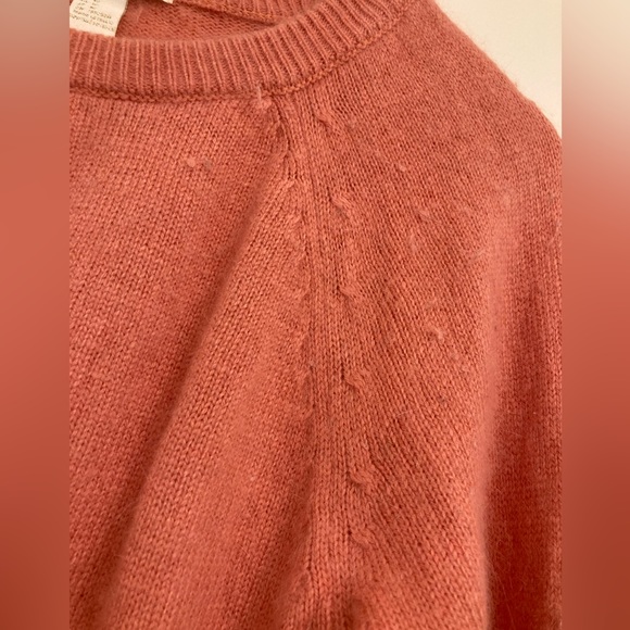 Forever 21 Pink Sweater - Picture 3 of 5